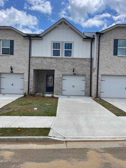 Building Photo - 4074 Holland Grv Rd