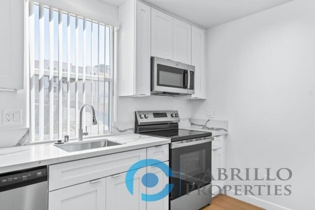 Building Photo - 4425 52nd St