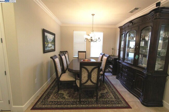 Building Photo - 5199 Salerno Dr