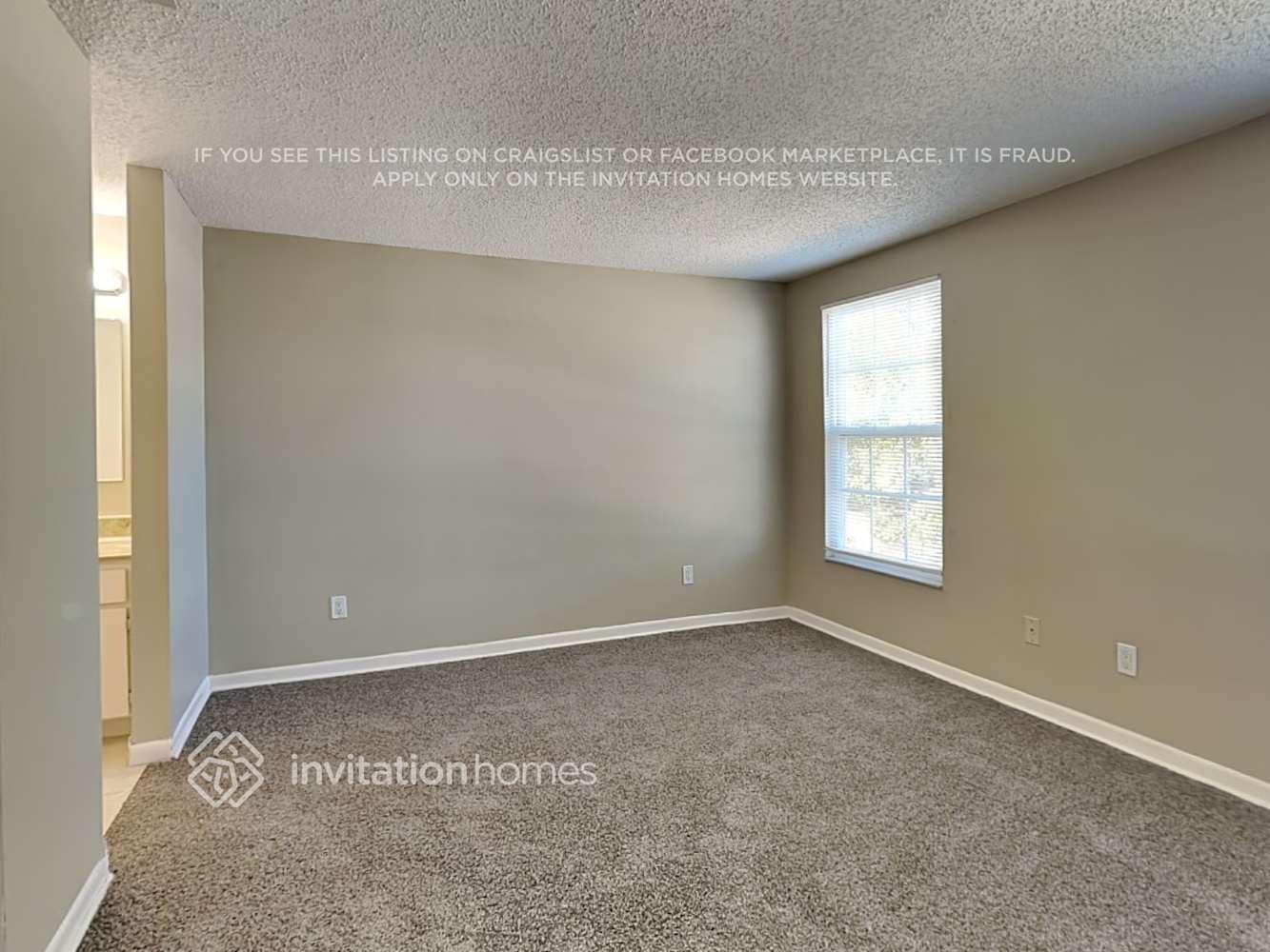 Building Photo - 16105 Sagebrush Rd