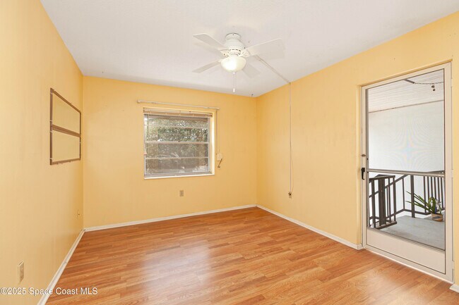 Building Photo - 190 E Olmstead Dr
