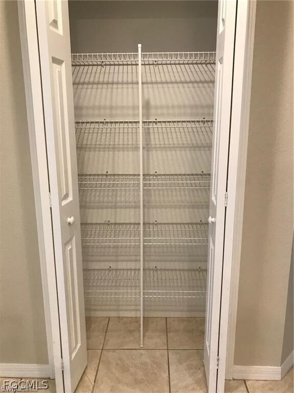 Building Photo - 1139 SW 43rd St