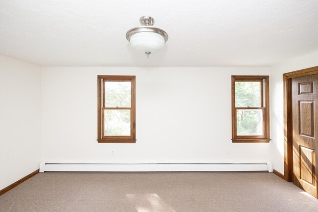 Building Photo - 13 Macneill Dr