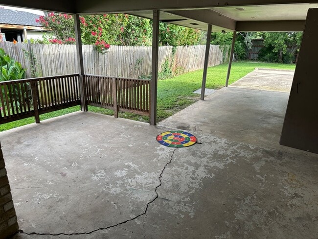 Building Photo - Great Duplex in Irving!