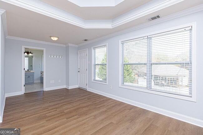Building Photo - 100 Montview Way