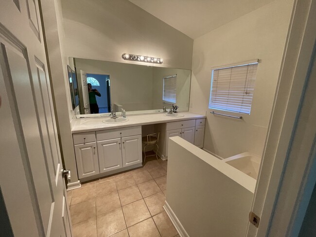 master bath - 6243 Fallbrook Ave