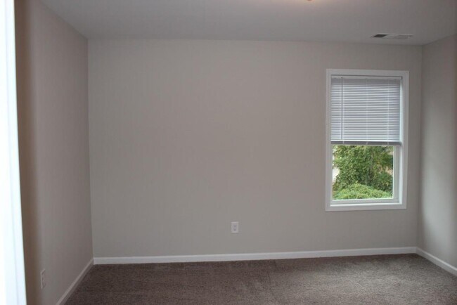 Building Photo - 4301 Chads Park Dr