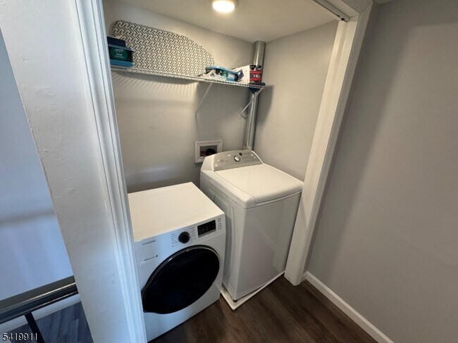 Building Photo - 117 Weldon Rd