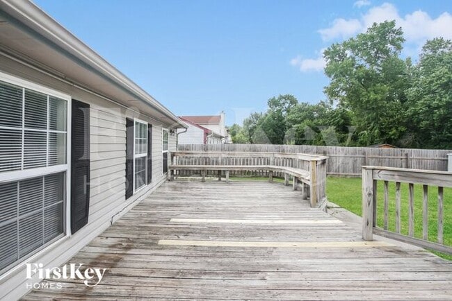 Building Photo - 6479 Hazelhatch Dr