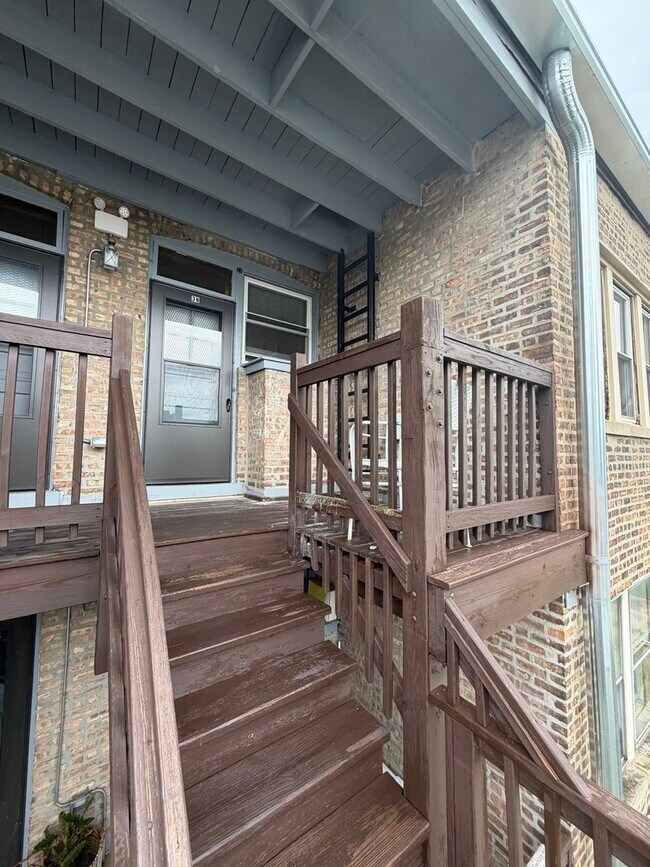 Building Photo - 3245 Wisconsin Ave
