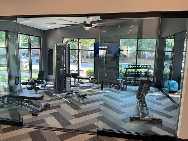 Building Photo - 5839 Ardrey Kell Rd