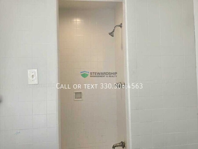 Building Photo - 12990 Lincoln Way W