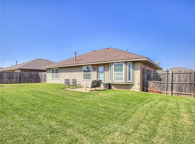 Building Photo - Edmond home with Storm Shelter