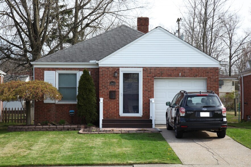 Front of house - 2411 Fortune Avenue