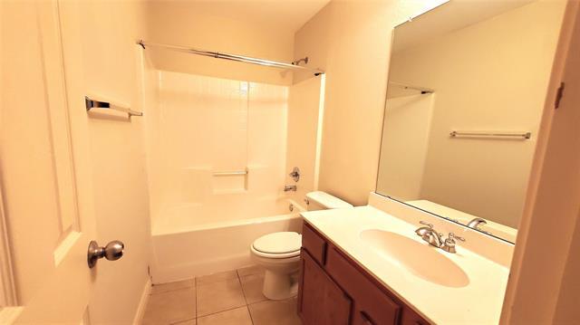 Building Photo - 5017 Promised Land Dr
