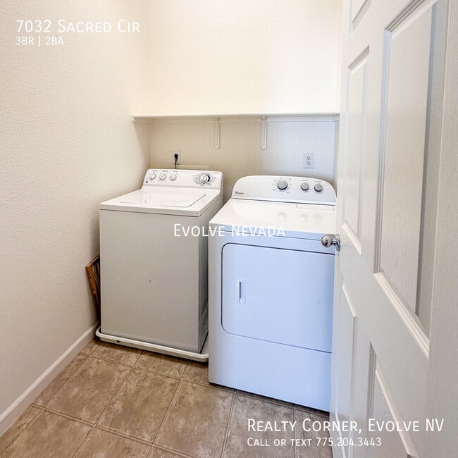 Building Photo - 7032 Sacred Cir