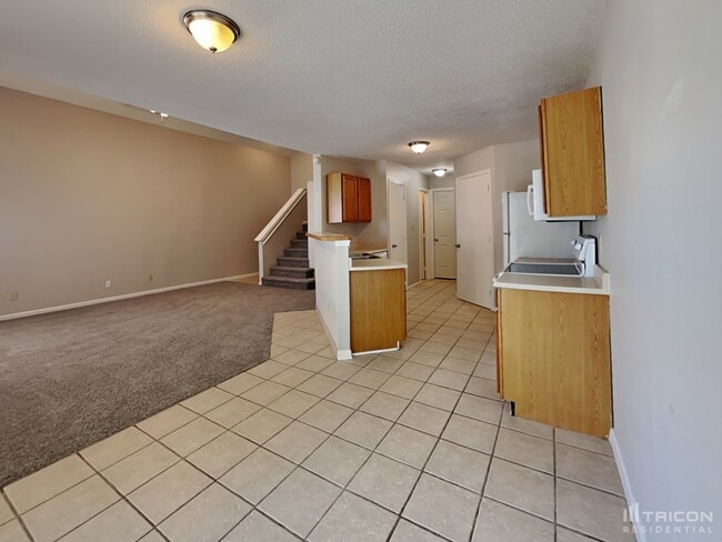 Building Photo - 1310 Kenwood Dr