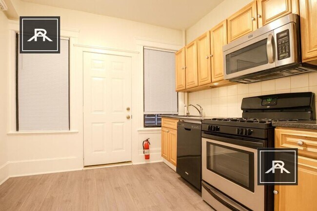 Building Photo - 2 bedroom in Allston MA 02134