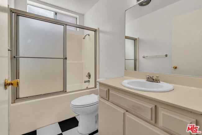 Building Photo - 2469 Purdue Ave