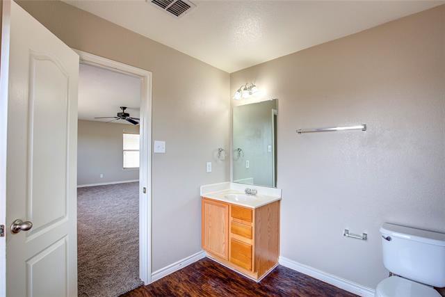 Building Photo - 1057 Castle Top Dr
