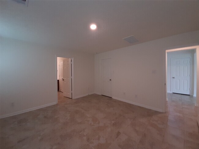 Building Photo - 4834 Lucky Fawn Ln