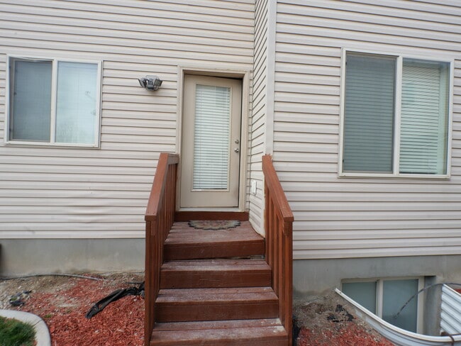 Building Photo - 7552 Lexi Loop