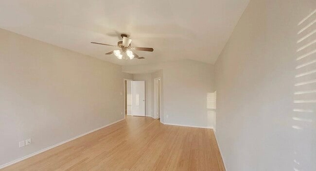 Building Photo - A Place to Settle In: Inviting 5-Bedroom Family Home