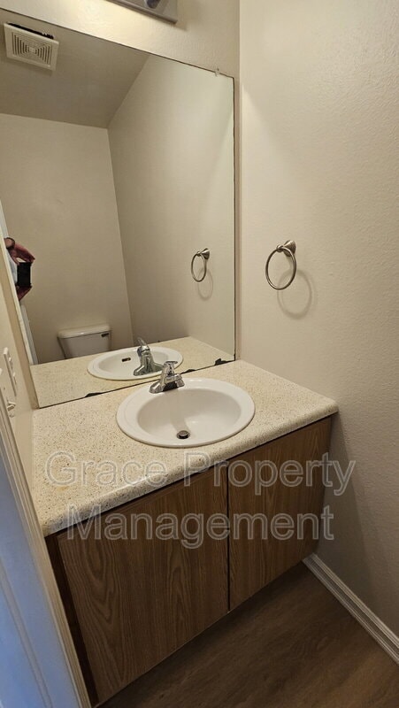 Building Photo - 3033 W 107th Pl