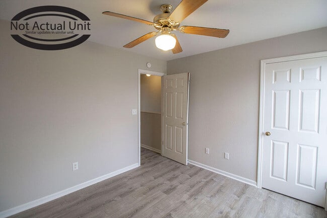 Building Photo - 1640 High Quest Cir