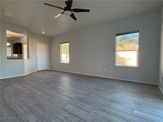 Building Photo - 1396 Couperin Dr