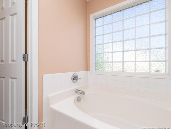 Building Photo - 239 Van Buren Dr