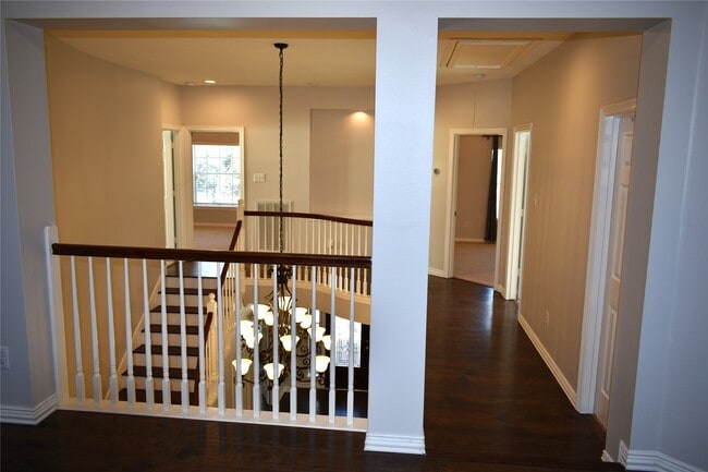 Building Photo - 5302 Fairwick Ct