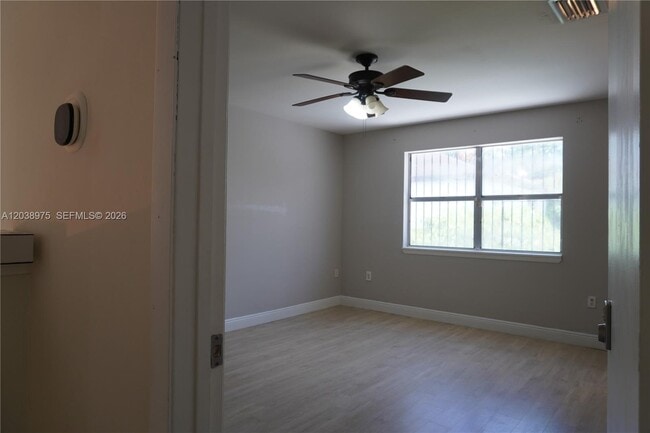 Building Photo - 9132 SW 148th Ct