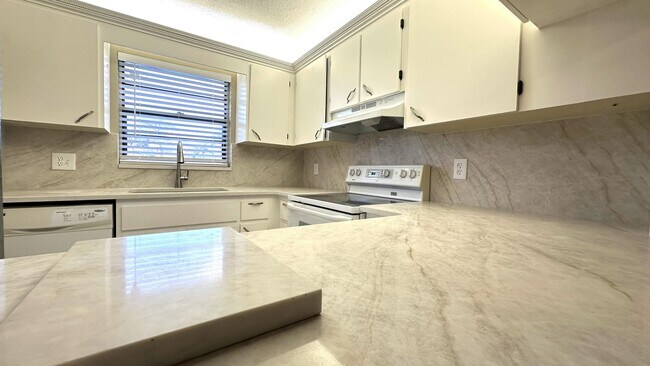 Building Photo - 326 Jupiter Lakes Blvd