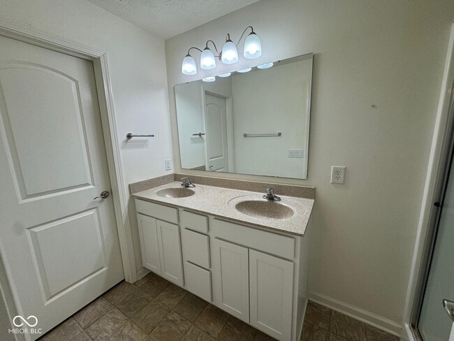 Building Photo - 9652 Wild Iris Dr