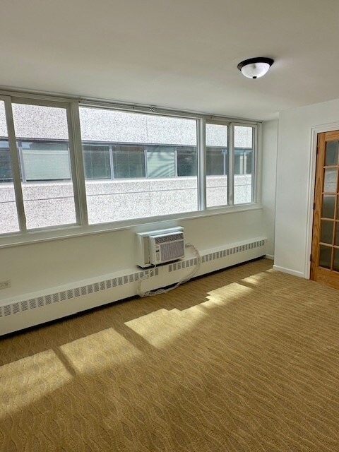 Building Photo - 1516 Hinman Ave
