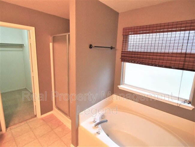 Building Photo - 3814 Juniper Hills Dr