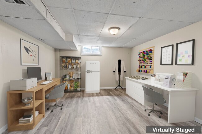 Bsmt 4th BR w/ Cedar closet - 1638 Waterstone Ct