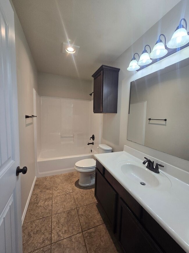 Building Photo - Beautiful 3/2/2 in Frenship ISD