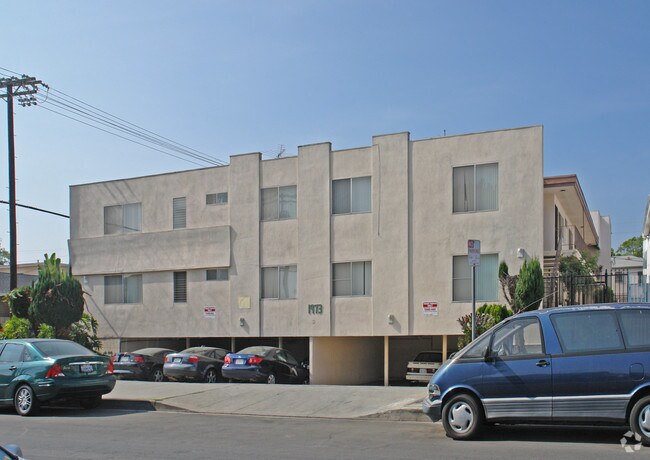 Building Photo - 1973 Bedford St