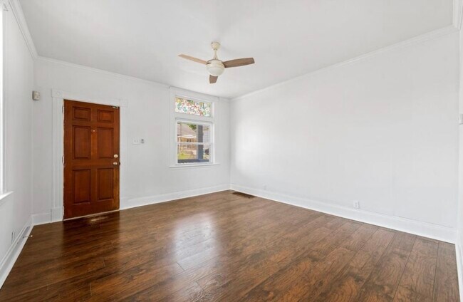 Building Photo - 4200 Homer Ave