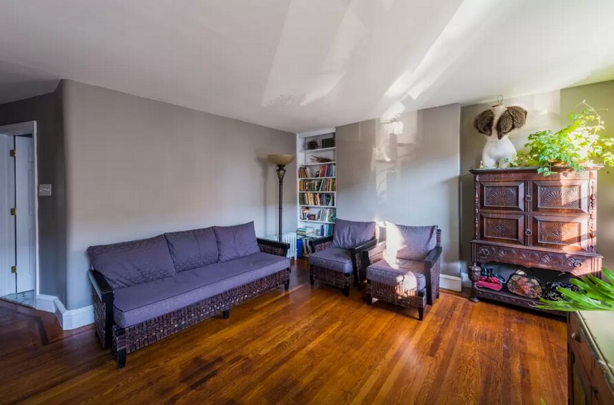 Library - 2021 W Girard Ave