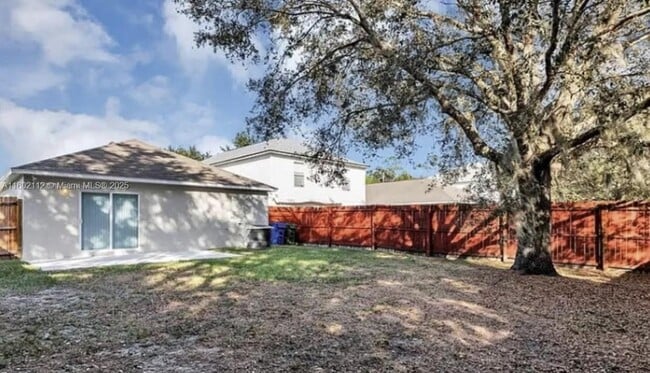Primary Photo - 2210 Whispering Trails Dr