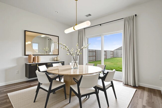 Building Photo - 5819 Bright Keel Dr