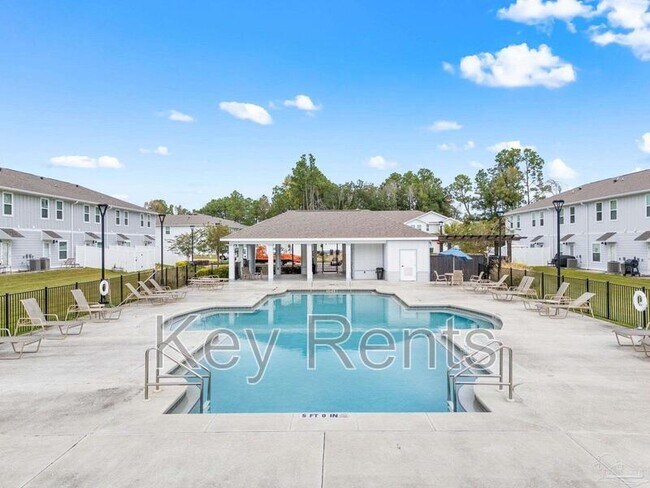 Building Photo - 1646 Iroquois Ct