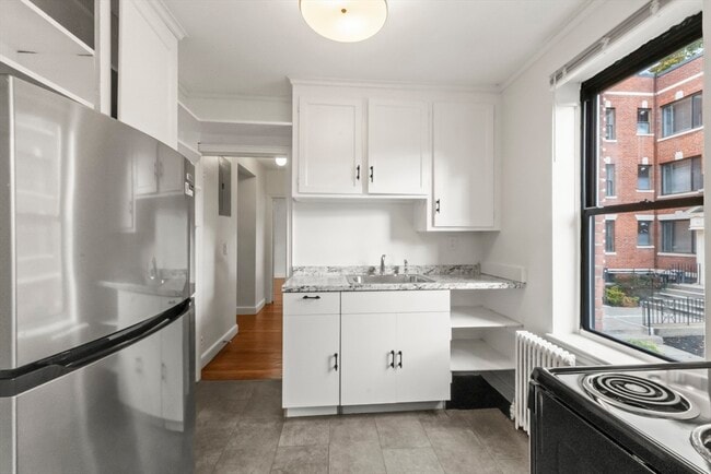 Building Photo - 38-40 Cedar St