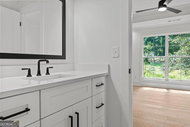 Building Photo - 1721 Osprey Poynte