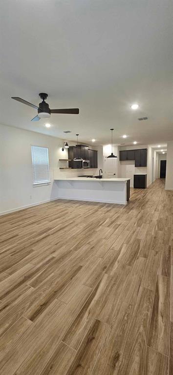 Building Photo - 8411 Bay Oaks Dr