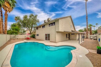 Building Photo - 4431 El Campana Way
