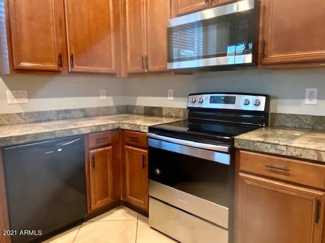 Building Photo - 3657 E Hyatt Ln